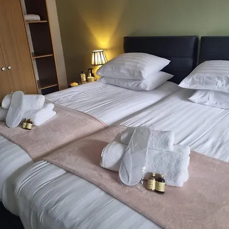 赫沃斯旅馆 3*